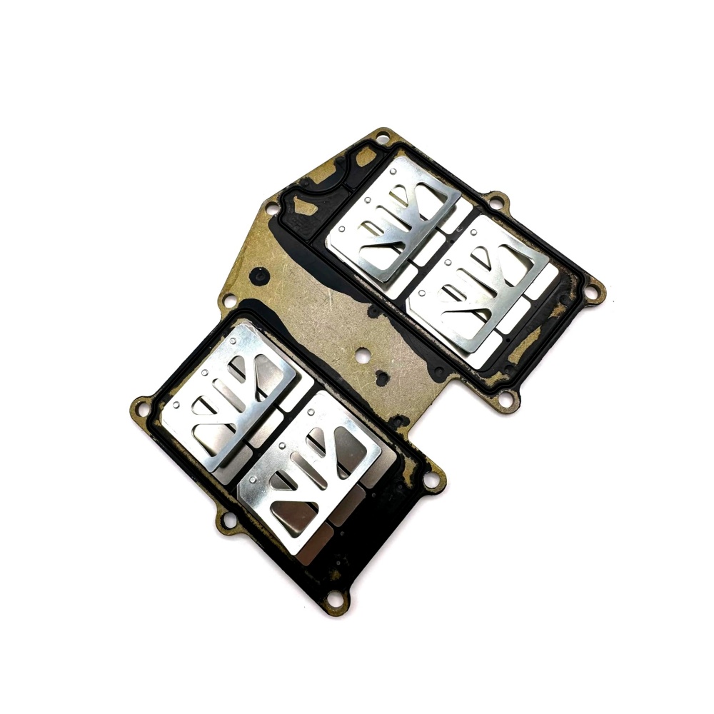 13150-92L00  Reed Valve Assemb - Outboard Motor 40Hp 2 Stroke recension och pris