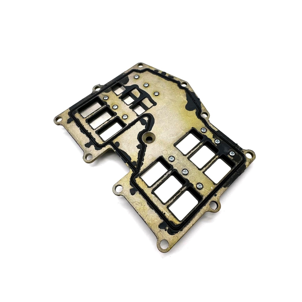 13150-92L00  Reed Valve Assemb - Outboard Motor 40Hp 2 Stroke recension och pris