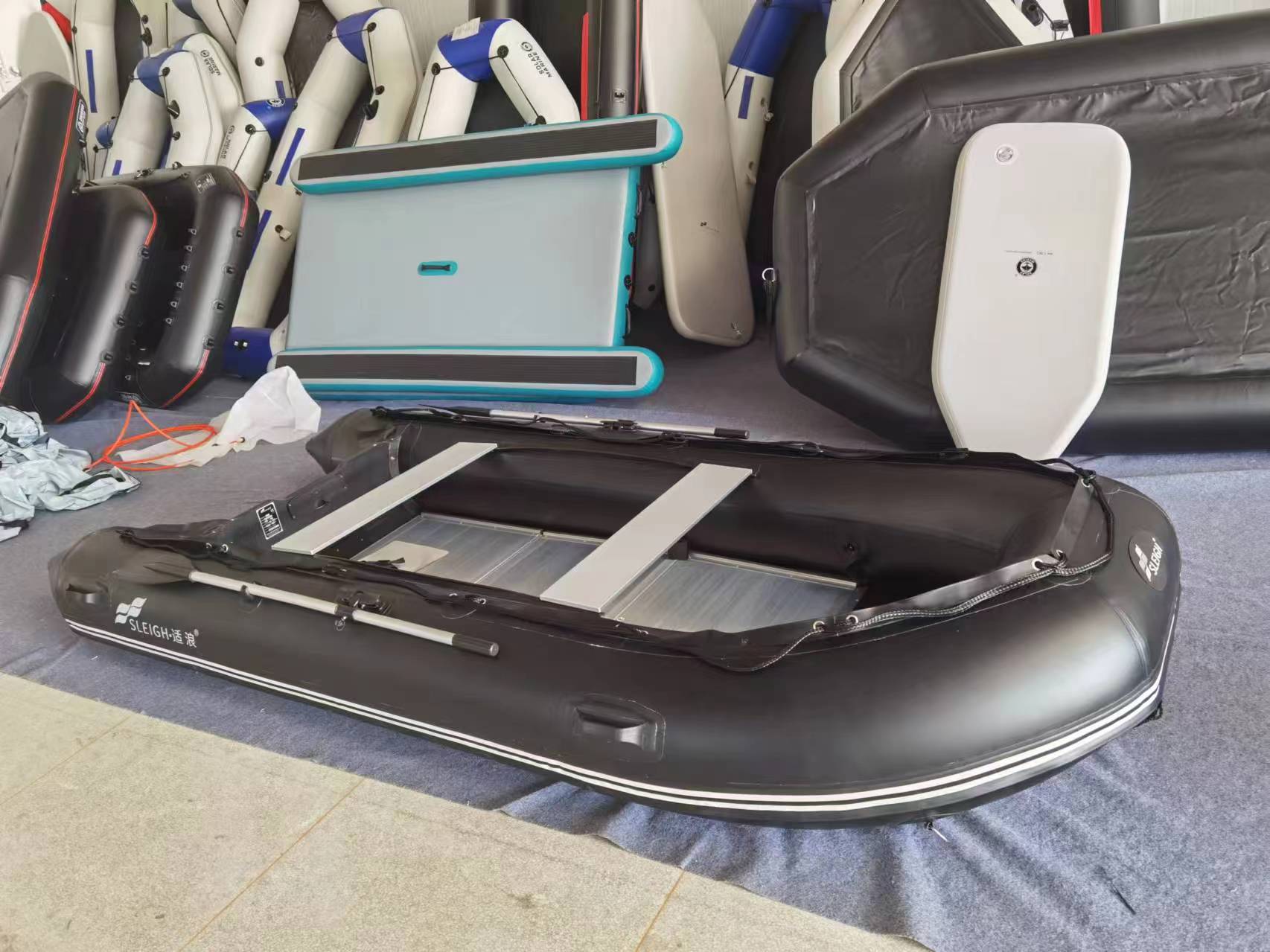 10.8FT 3.3m 1.2mm Sport Yacht  - Inflatable Boat 3.3M Pvc recension och pris